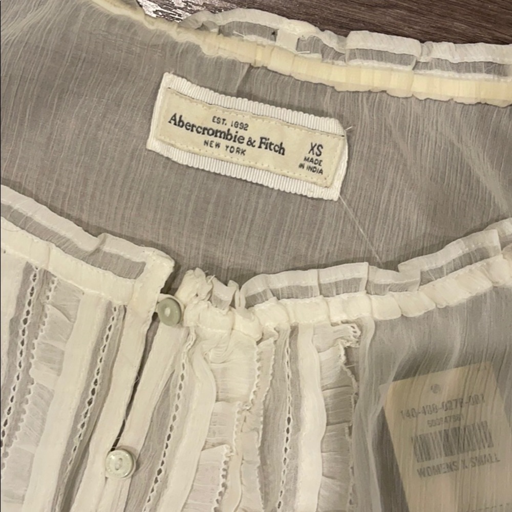 New With Tags Nwt Abercrombie & Fitch Henley Crea… - image 2